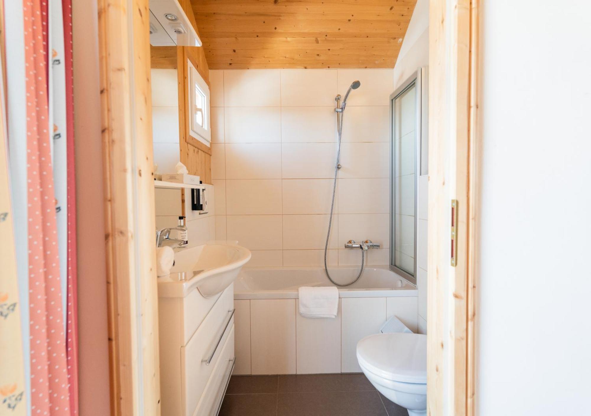 1A Chalet Eck - Wandern, Grillen, Panorama Sauna! Klippitztorl Exterior photo