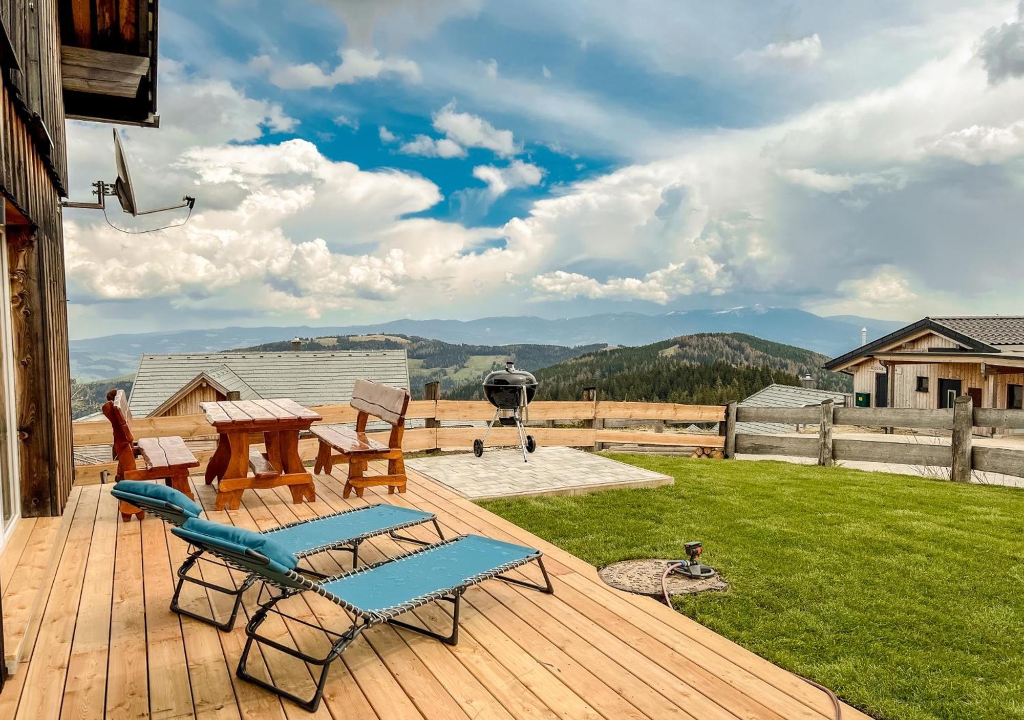 1A Chalet Eck - Wandern, Grillen, Panorama Sauna! Klippitztorl Exterior photo
